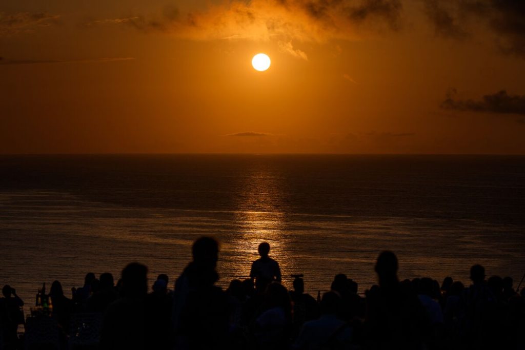 Solar Eclipse Tourism Boom Raises Wildfire Concerns Across Spain
