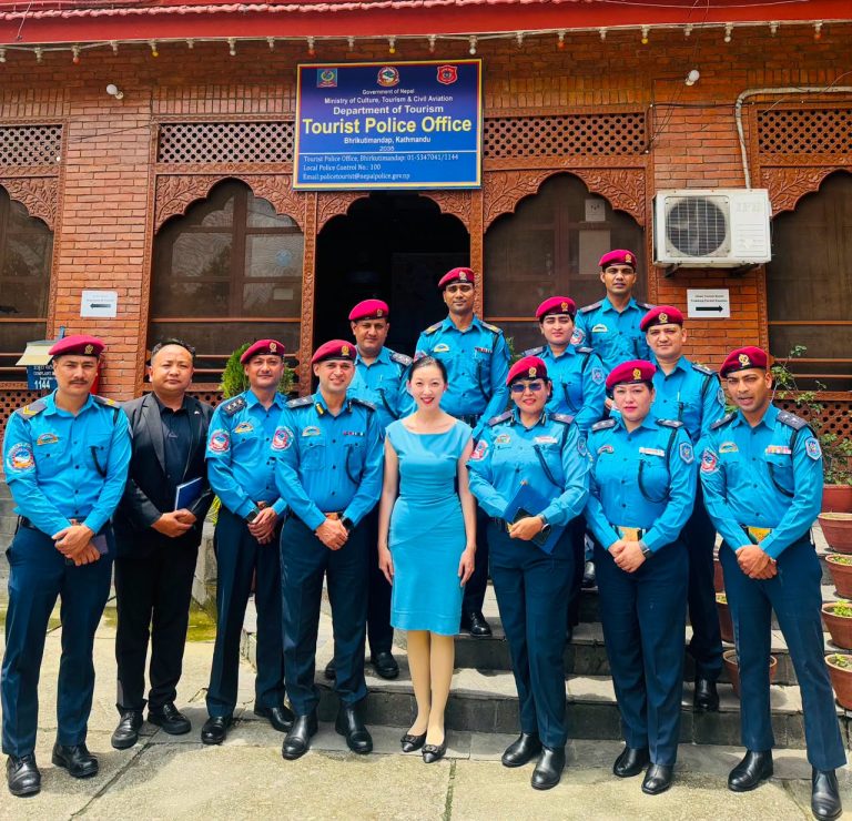 Chinese Embassy and Nepal Tourist Police Discuss Strengthening Safety Measures for Chinese Visitors