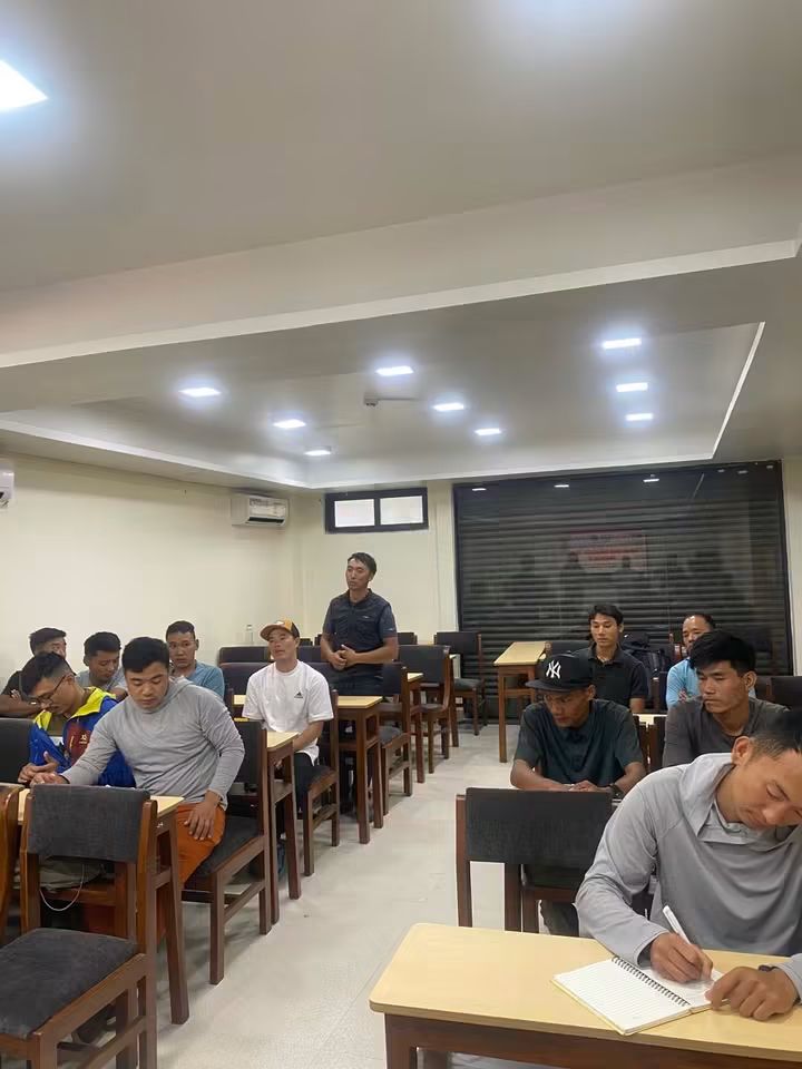 IFMGA-Accredited Aspirant Guide Course 2025/26 Begins in Kathmandu