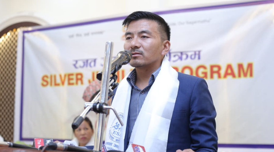 Nepal Urged to Amend Tourism Law to Safeguard Rights of Everest Climbers