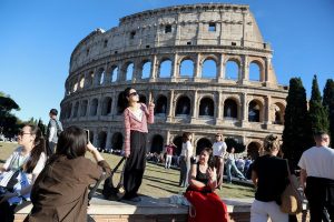 China-Europe Tourism Expands as Visa-Free Travel and Air Connectivity Boost Demand