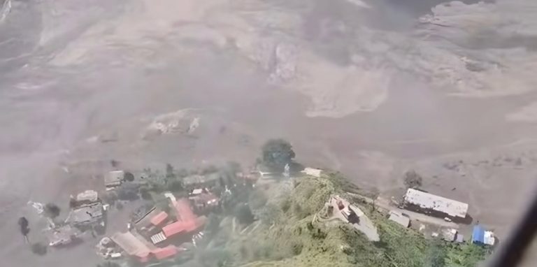 11 Gosainkunda Travelers Stranded After Flood Sweeps Away Vehicle In Nuwakot