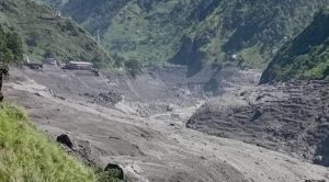 Gosaikunda Pilgrims’ Bus Goes Out of Contact in Rasuwa, Seven Passengers Jump to Safety