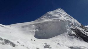 Five Mountaineers, Including Three Foreigners, Found Dead After Yalung Ri Avalanche