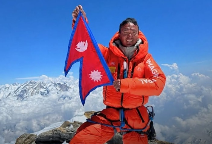 World Record-Holding Nepali Climber Kili Pemba Sherpa Dies in Broad Peak Avalanche
