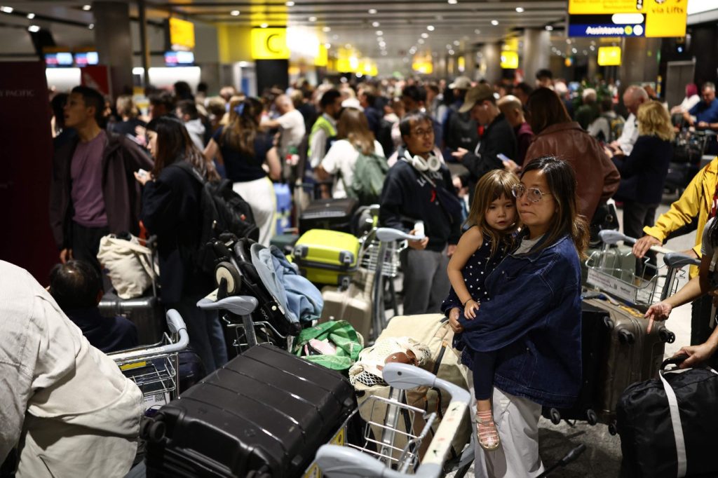 UK Air Traffic Failure Disrupts More Than 1,900 Flights