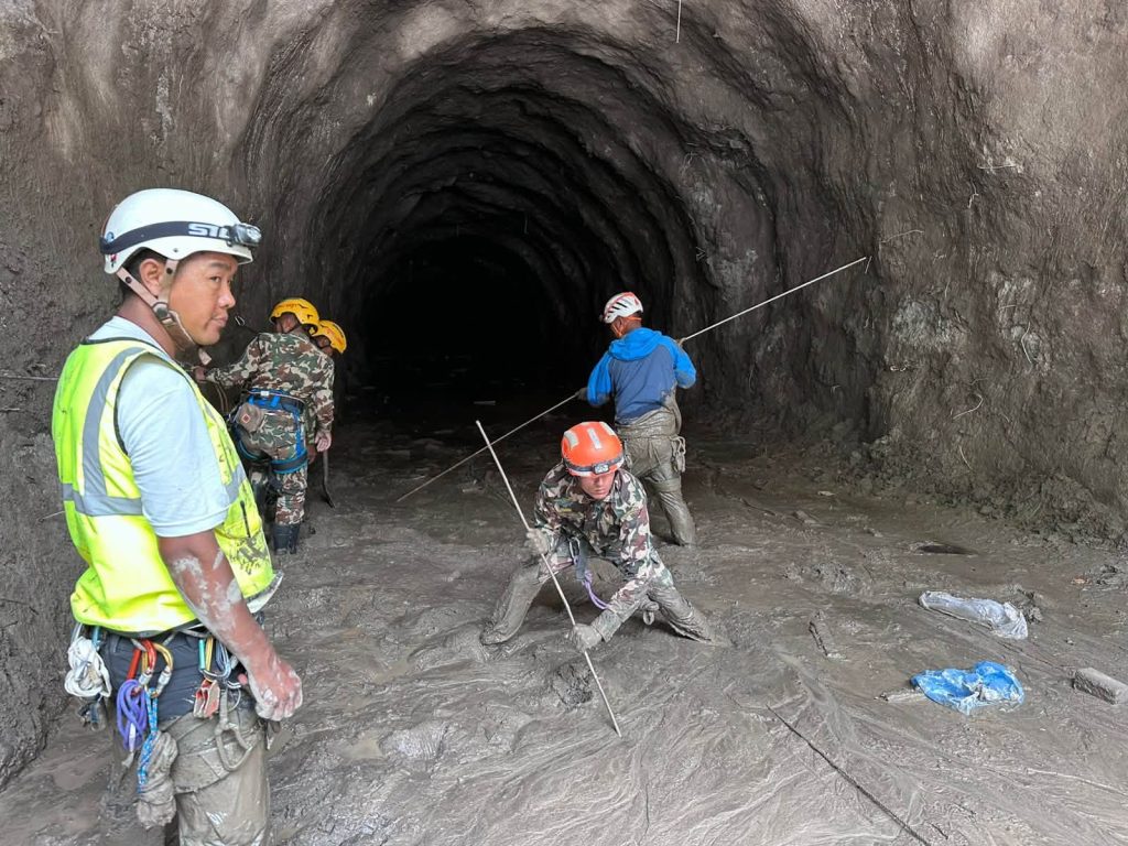 NNMGA and NMIA Search & Rescue Team Begins Operation in Flood-Hit Chilime Hydropower Area