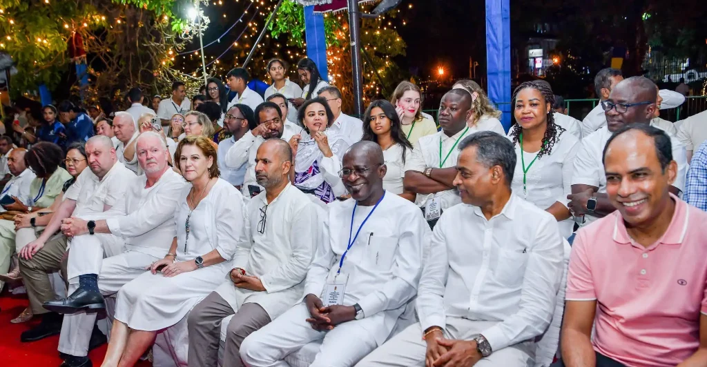 Diplomatic Corps Witnesses Kandy Esala Perahera, Explores Sri Lanka’s Cultural Heritage