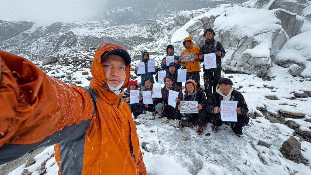 Manaslu Base Camp Hunger Strike Called Off After Government Agrees To Climate Risk Demands