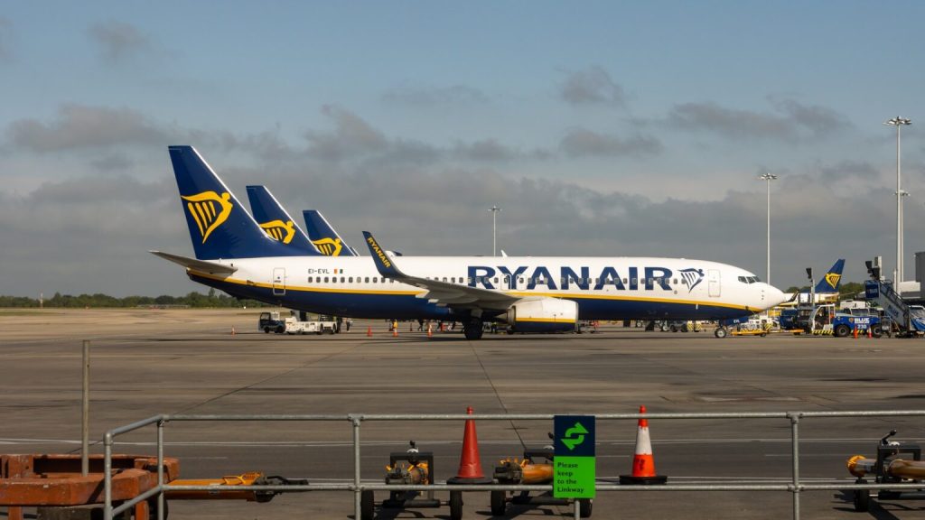 Ryanair Cuts 2027 Passenger Target By 2 Million as Fuel Costs Force Smaller Winter Schedule