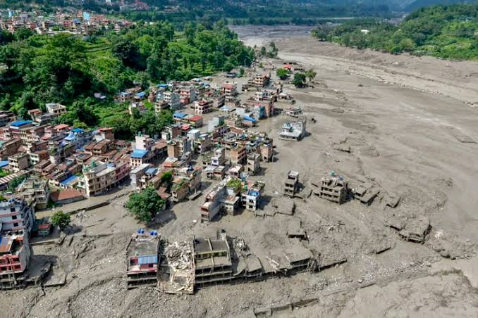 Tourism Businesses Struck by Floods Seek Financial Help to Recover