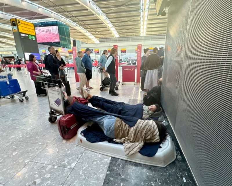 UK Air Traffic Failure Disrupts More Than 1,900 Flights