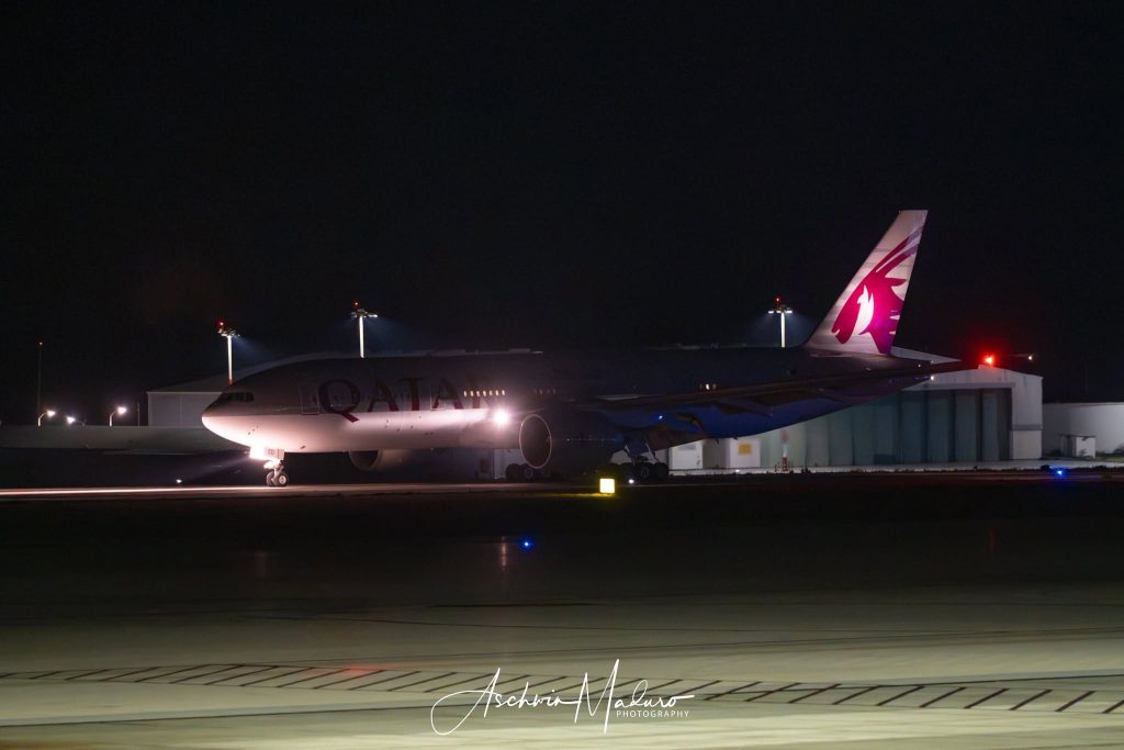 Qatar Amiri Flight Boeing 777 Makes VIP Arrival at Aruba’s Queen Beatrix Airport