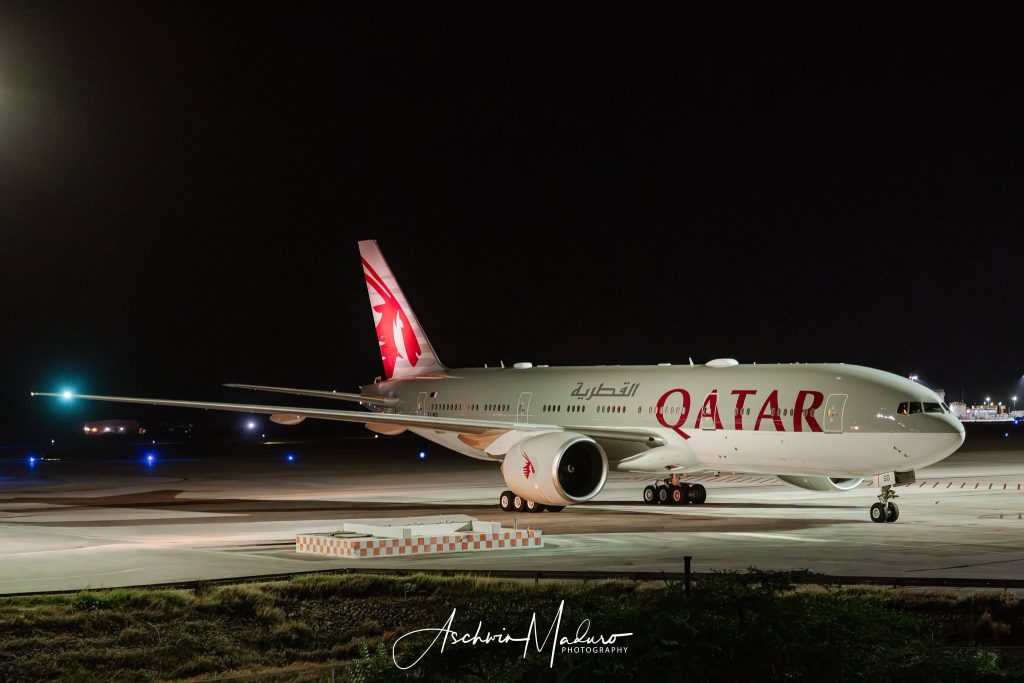 Qatar Amiri Flight Boeing 777 Makes VIP Arrival at Aruba’s Queen Beatrix Airport