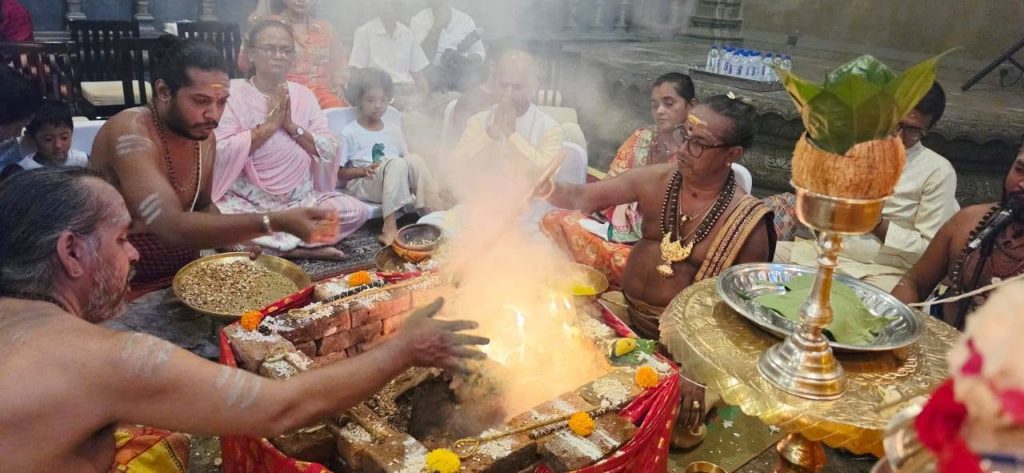 Athma Santhi Maha Yaga Pooja Held in Colombo for Victims of Nepal Floods and Landslides