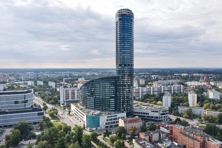 Prize by Radisson Opens New Lifestyle Hotel in Wrocław’s Sky Tower