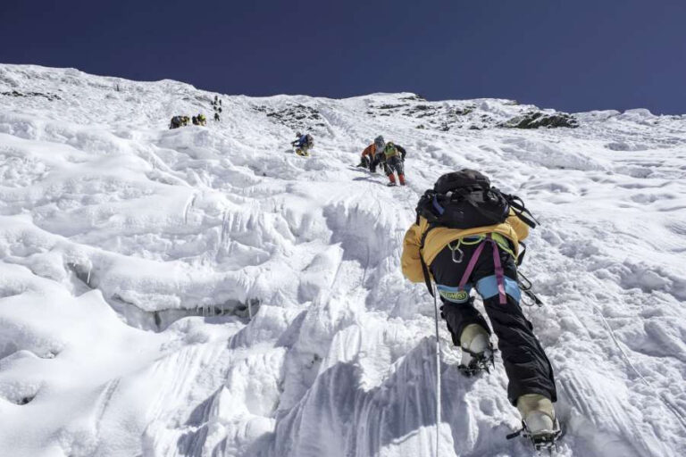 648 Mountaineers from 69 Countries Secure Permits for Nepal’s Autumn Climbing Season